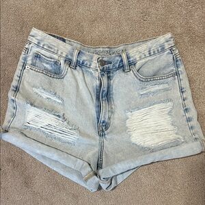 American Eagle Light Wash Distressed Mom Short